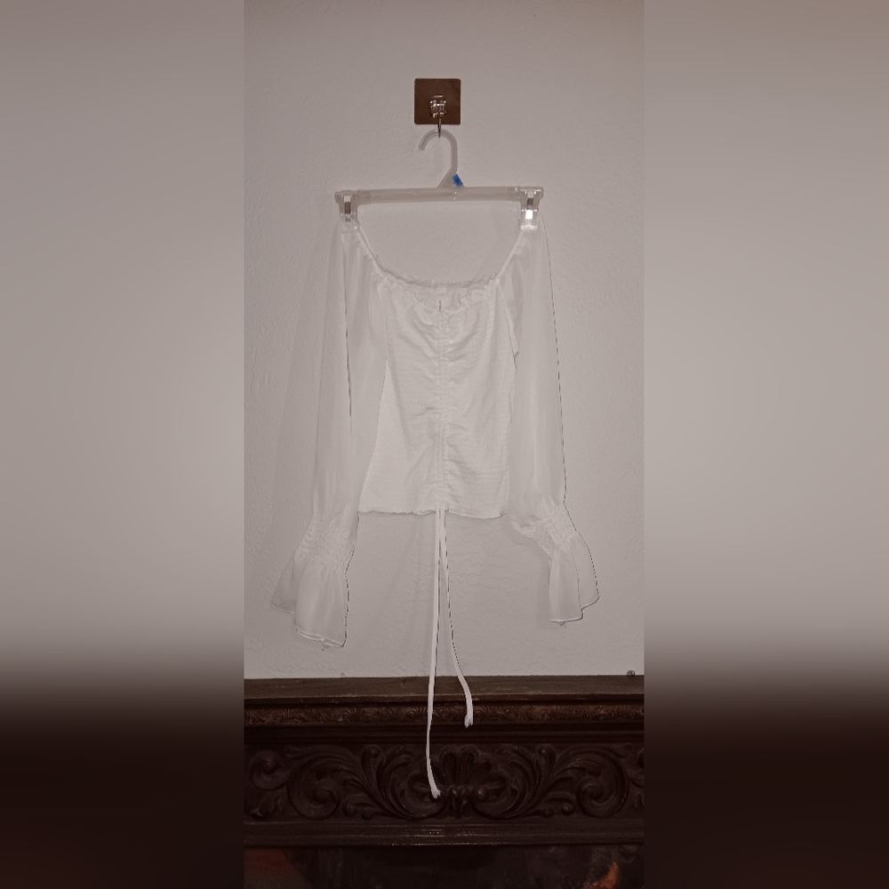 💥 white, ruched, sheer sleeves, crop top tie-up bell sleeves shirt